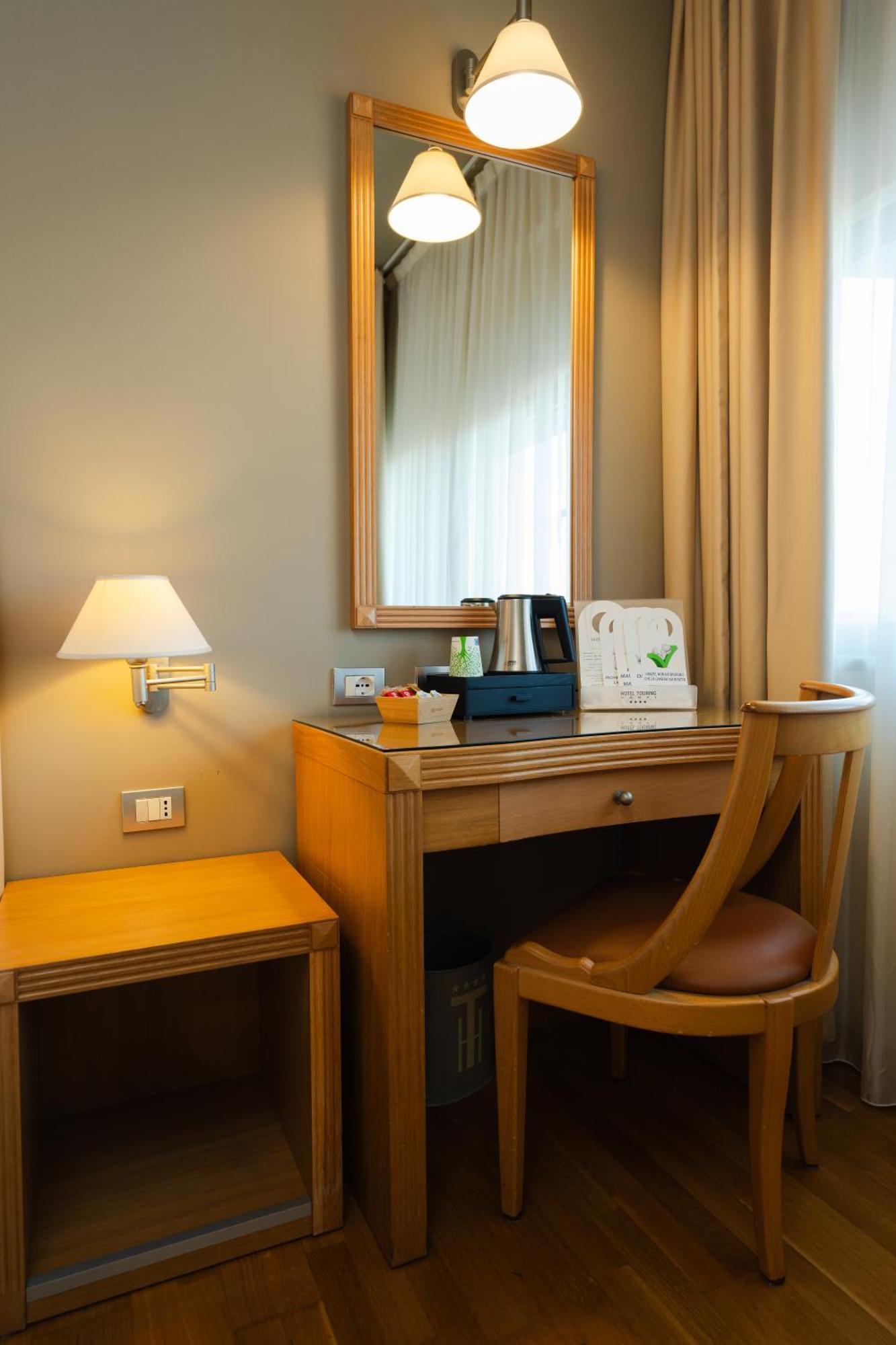 Hotel Touring Carpi Kültér fotó